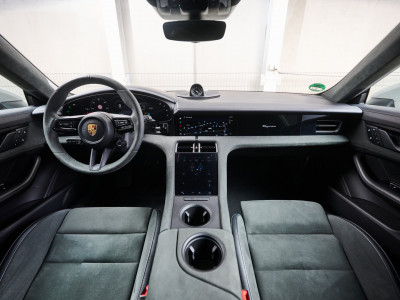 Porsche Taycan Gebrauchtwagen