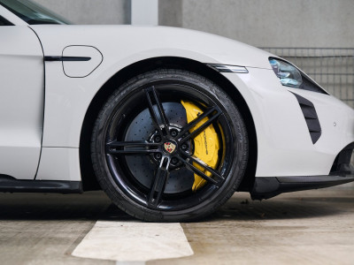 Porsche Taycan Gebrauchtwagen