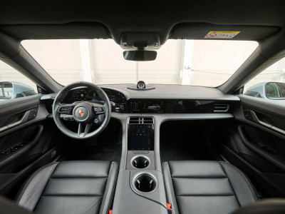 Porsche Taycan Gebrauchtwagen