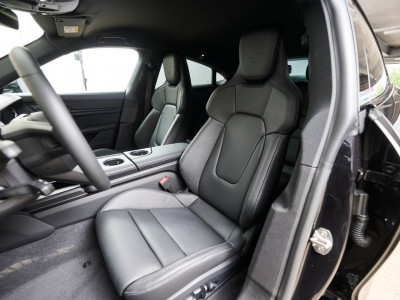 Porsche Taycan Gebrauchtwagen