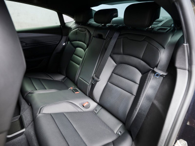 Porsche Taycan Gebrauchtwagen