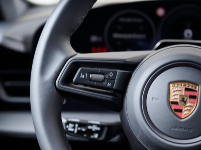 Porsche Taycan Gebrauchtwagen