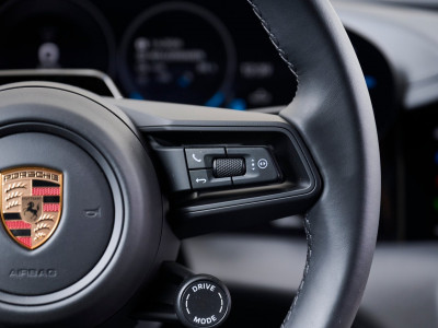 Porsche Taycan Gebrauchtwagen