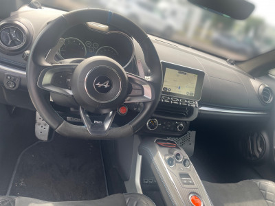 Renault-Alpine A 110 2018 Gebrauchtwagen Renault-Alpine A 110 2018 Gebrauchtwagen