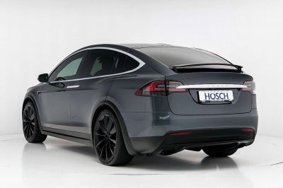 Tesla Model X Gebrauchtwagen