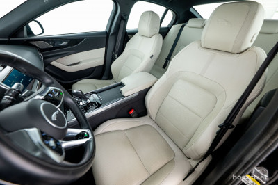 Jaguar XE Gebrauchtwagen Jaguar XE Gebrauchtwagen