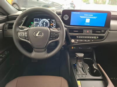 Lexus ES Neuwagen