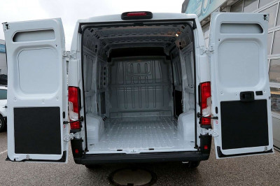 Opel Movano Neuwagen