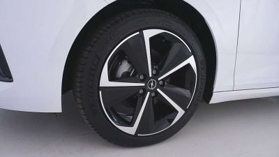 Opel Astra Vorführwagen