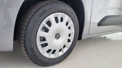 Opel Combo Tageszulassung Opel Combo Tageszulassung