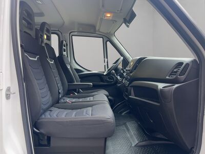 Iveco Daily Gebrauchtwagen Iveco Daily Gebrauchtwagen