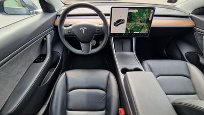 Tesla Model 3 Gebrauchtwagen