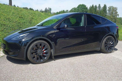 Tesla Model Y Gebrauchtwagen