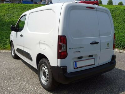 Peugeot Partner Vorführwagen