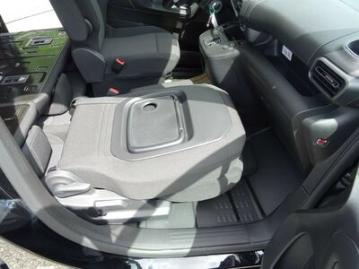 Peugeot Partner Vorführwagen