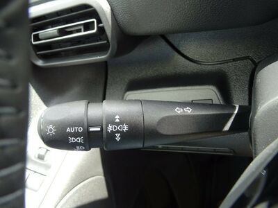 Peugeot Partner Vorführwagen