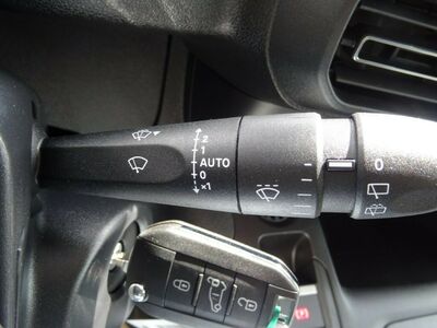 Peugeot Partner Vorführwagen