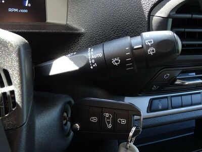 Peugeot Expert Vorführwagen