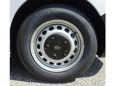 Peugeot Expert Neuwagen