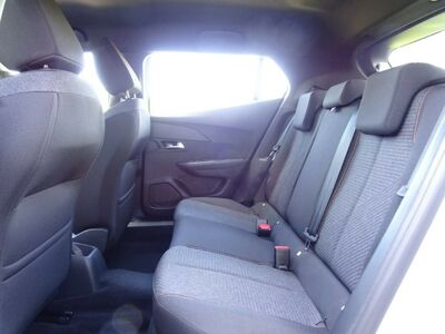 Peugeot 2008 Vorführwagen