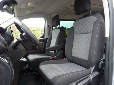 Peugeot Traveller Vorführwagen Peugeot Traveller Vorführwagen