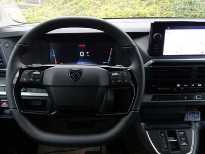 Peugeot Traveller Vorführwagen Peugeot Traveller Vorführwagen