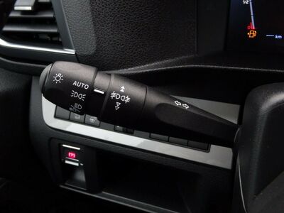 Peugeot Traveller Vorführwagen Peugeot Traveller Vorführwagen