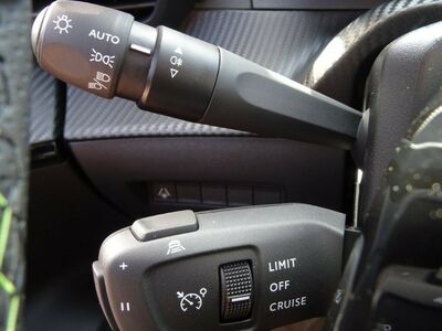 Peugeot 2008 Vorführwagen Peugeot 2008 Vorführwagen