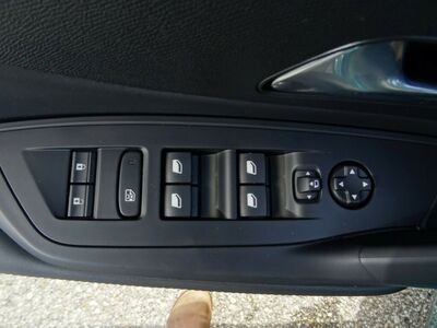 Peugeot 308 Neuwagen Peugeot 308 Neuwagen