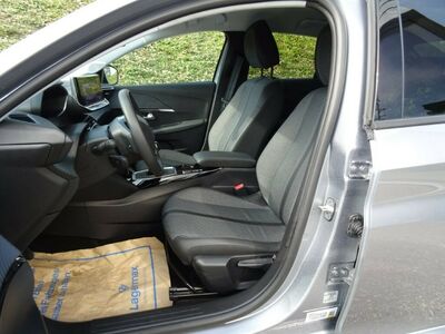 Peugeot 208 Gebrauchtwagen