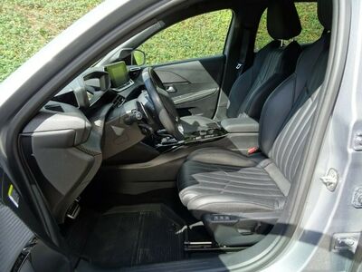 Peugeot 208 Gebrauchtwagen
