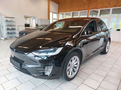 Tesla Model X Gebrauchtwagen