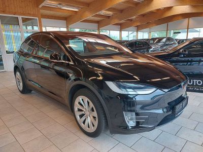 Tesla Model X Gebrauchtwagen