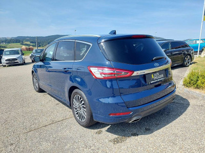 Ford S-MAX Gebrauchtwagen