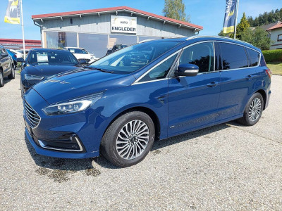 Ford S-MAX Gebrauchtwagen