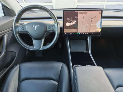Tesla Model 3 Gebrauchtwagen