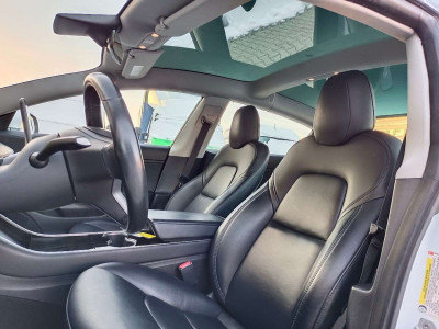 Tesla Model 3 Gebrauchtwagen