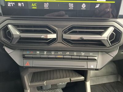 Dacia Duster Jahreswagen