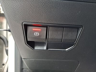 Dacia Duster Jahreswagen