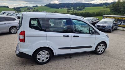 Ford Tourneo Courier Gebrauchtwagen