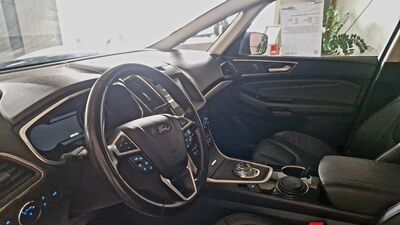 Ford S-MAX Gebrauchtwagen