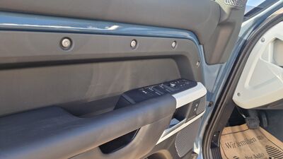 Land Rover Defender Gebrauchtwagen