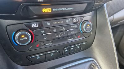 Ford Tourneo Connect Gebrauchtwagen