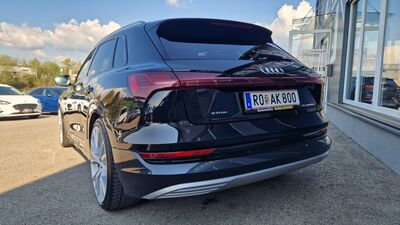 Audi e-tron Gebrauchtwagen