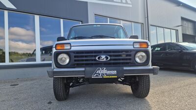 Lada Taiga Gebrauchtwagen