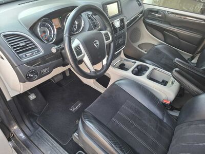 Lancia Voyager Gebrauchtwagen