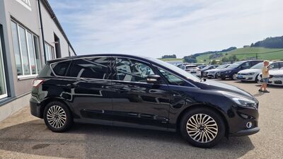 Ford S-MAX Gebrauchtwagen Ford S-MAX Gebrauchtwagen