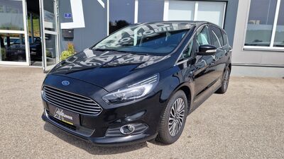 Ford S-MAX Gebrauchtwagen