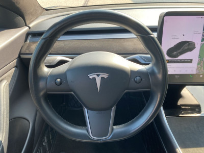 Tesla Model 3 Gebrauchtwagen