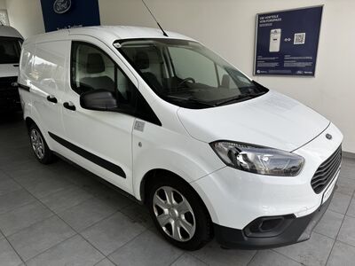 Ford Transit Courier Gebrauchtwagen